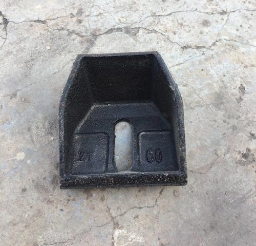 轨撑